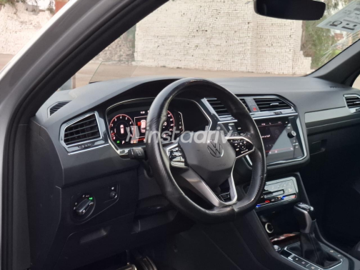 Volkswagen Tiguan 2024 Silver Automatic Used for Sale in Greater Cairo ( Cairo + Giza) - 3