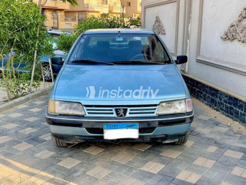 Peugeot 405 2001 Cyan Manual Used for Sale in Badr City - 2