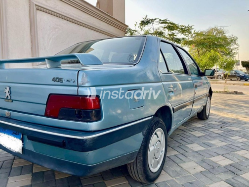 Peugeot 405 2001 Cyan Manual Used for Sale in Badr City - 4