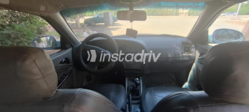 Daewoo Nubira 2 2006 Cyan Manual Used for Sale in Greater Cairo ( Cairo + Giza) - 5