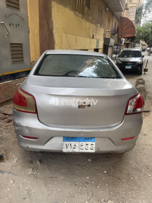 Chevrolet Optra 2016 Silver Automatic Used for Sale in Cairo - 2
