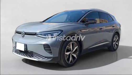 Volkswagen ID 4 2023 Gray Automatic Used for Sale in 6 October - 1