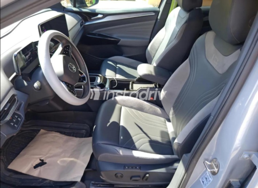 Volkswagen ID 4 2023 Gray Automatic Used for Sale in 6 October - 9