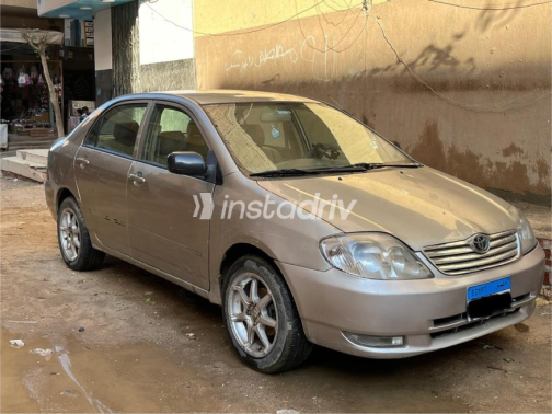 Toyota Corolla 2004 Bronze Manual Used for Sale in Cairo - 1