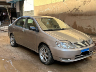 Toyota Corolla 2004 Bronze Manual Used for Sale in Cairo
