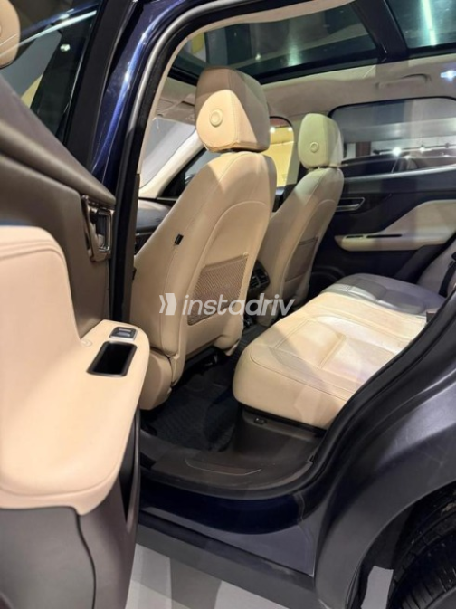 Jaguar F-Pace 2019 Dark Blue Automatic Used for Sale in Maadi - 5