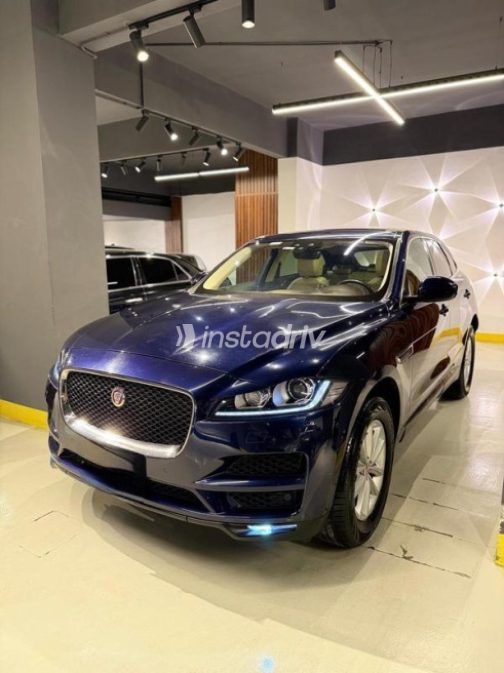 Jaguar F-Pace 2019 Dark Blue Automatic Used for Sale in Maadi - 6