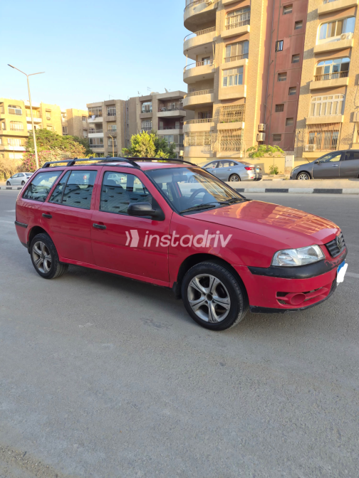Volkswagen Parati 2004 Red Manual Used for Sale in Greater Cairo ( Cairo + Giza) - 3