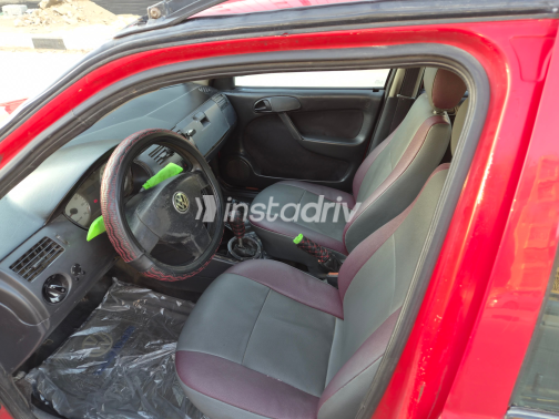 Volkswagen Parati 2004 Red Manual Used for Sale in Greater Cairo ( Cairo + Giza) - 4