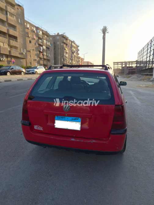 Volkswagen Parati 2004 Red Manual Used for Sale in Greater Cairo ( Cairo + Giza) - 5