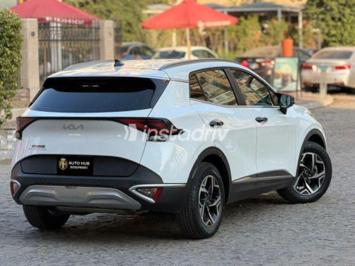 Kia Sportage 2023 White Automatic Used for Sale in Cairo - 6