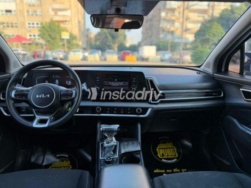 Kia Sportage 2023 White Automatic Used for Sale in Cairo - 9