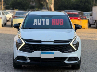 Kia Sportage 2023 White Automatic Used for Sale in Cairo