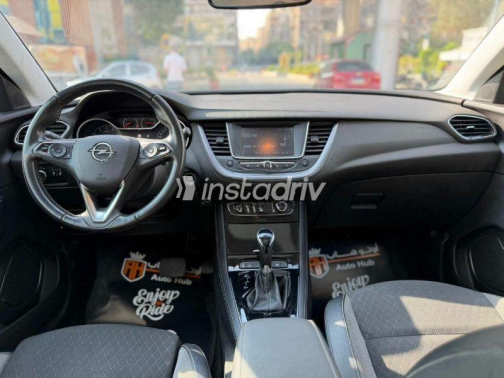 Opel Grandland 2022 Dark Blue Automatic Used for Sale in Cairo - 8