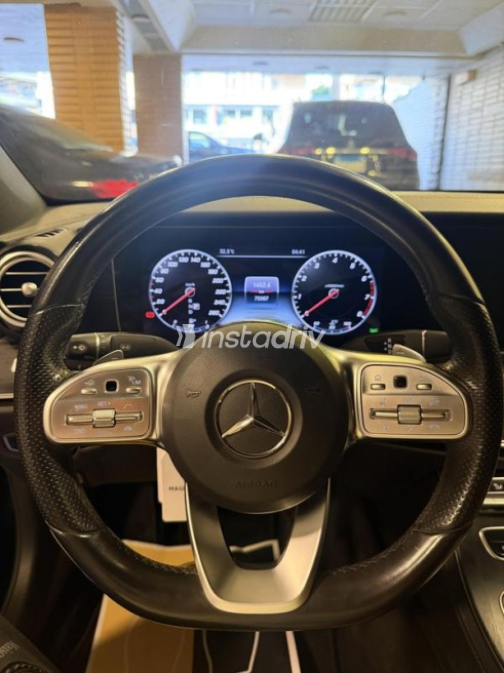 مرسيدس E 300 2019 أسود أوتوماتيك مستعملة للبيع في مصر الجديدة - 5