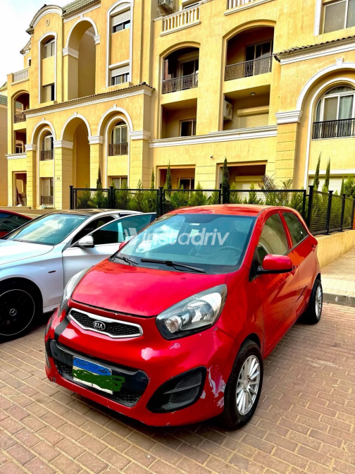 Kia Picanto 2014 Red Automatic Used for Sale in Greater Cairo ( Cairo + Giza) - 7