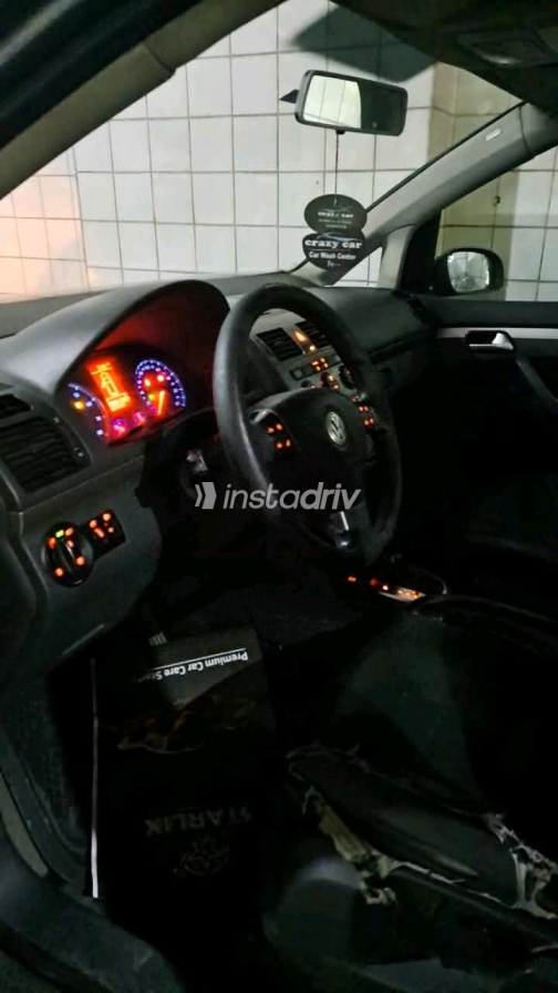 Volkswagen Turan 2010 Gray Automatic Used for Sale in Greater Cairo ( Cairo + Giza) - 1