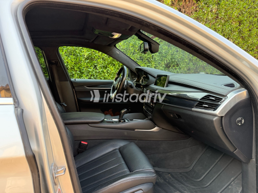BMW X6 2018 Silver Automatic Used for Sale in Greater Cairo ( Cairo + Giza) - 2