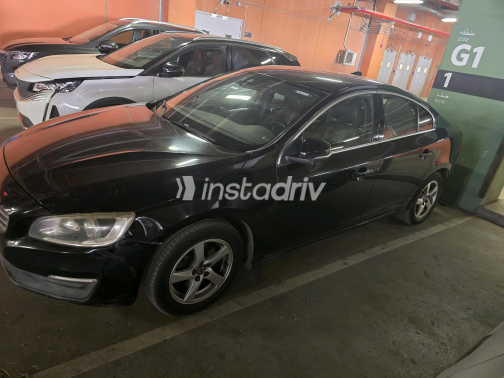 Volvo S60 2018 Black Automatic Used for Sale in Greater Cairo ( Cairo + Giza) - 3