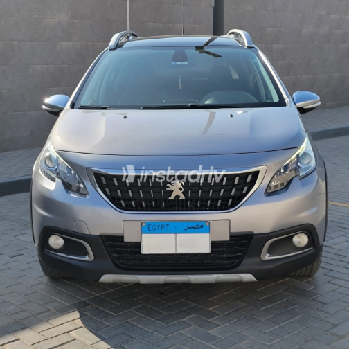 Peugeot 2008 2019 Gray Automatic Used for Sale in Greater Cairo ( Cairo + Giza) - 3