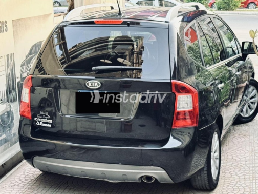 Kia Carens 2012 Black Automatic Used for Sale in Heliopolis - 6