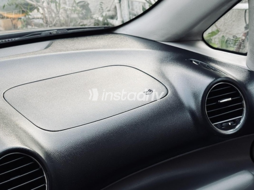 Kia Carens 2012 Black Automatic Used for Sale in Heliopolis - 7