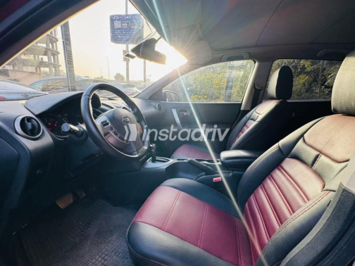 Nissan Qashqai 2013 Dark Red Automatic Used for Sale in Nasr city - 9