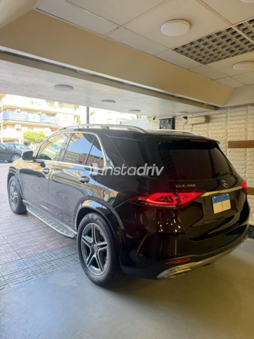 Mercedes GLE 450 2022 Black Automatic Used for Sale in Heliopolis - 3