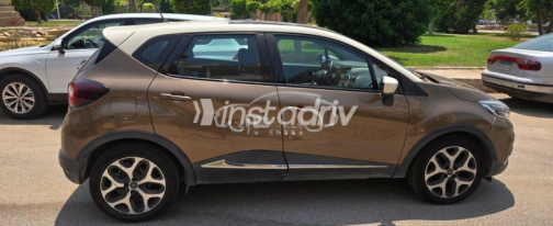 Renault Captur 2019 Bronze Automatic Used for Sale in Cairo - 3