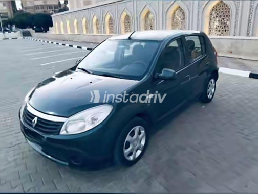 رينو سانديرو 2013 أسود أوتوماتيك مستعملة للبيع في حدائق الاهرام - 1