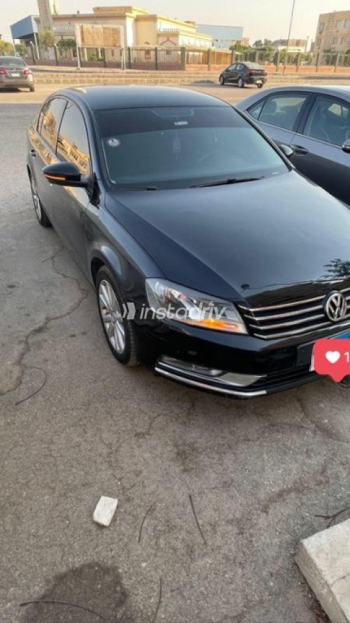 Volkswagen Passat 2014 Black Automatic Used for Sale in Sheikh Zayed City - 2
