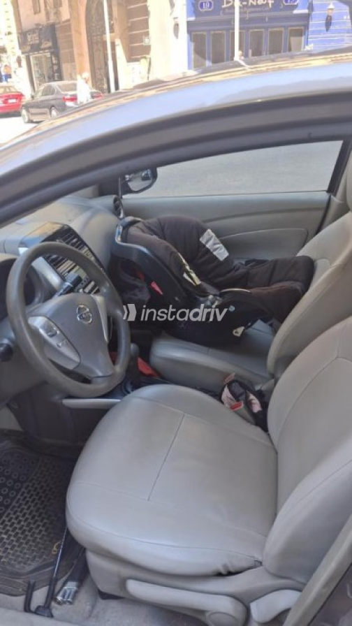 نيسان صنى 2019 برونزي أوتوماتيك مستعملة للبيع في الجيزة - 1