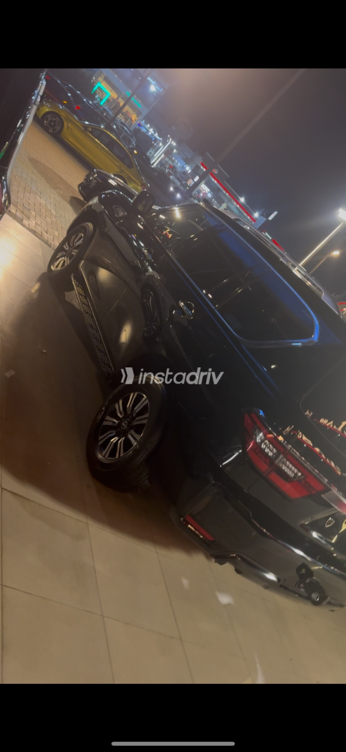 Nissan Patrol 2023 Black Automatic Used for Sale in Greater Cairo ( Cairo + Giza) - 3