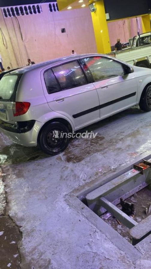 Hyundai Getz 2010 Silver Manual Used for Sale in Sharm el-Sheikh - 7
