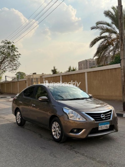 Nissan Sunny 2022 Gray Automatic Used for Sale in Heliopolis - 2