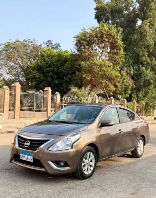 Nissan Sunny 2022 Gray Automatic Used for Sale in Heliopolis - 3