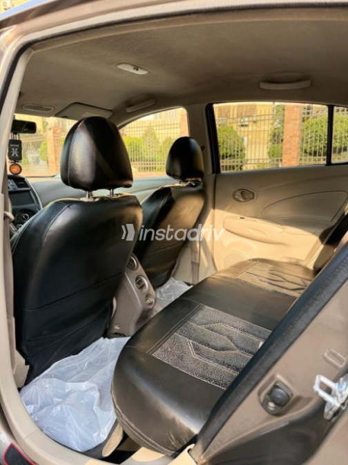Nissan Sunny 2022 Gray Automatic Used for Sale in Heliopolis - 10