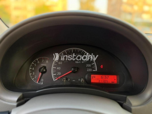 Nissan Sunny 2026 Bronze Automatic Used for Sale in Cairo - 7