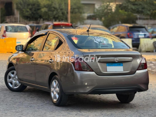 Nissan Sunny 2026 Bronze Automatic Used for Sale in Cairo - 9