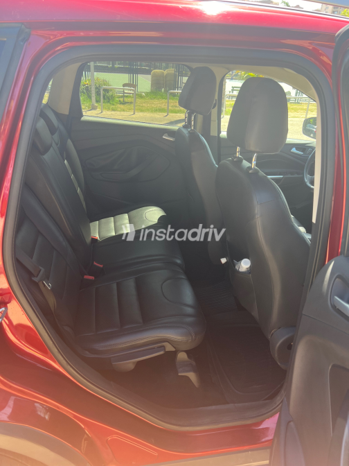 Ford Kuga 2015 White Automatic Used for Sale in Greater Cairo ( Cairo + Giza) - 5