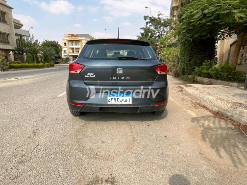 Seat Ibiza 2019 Gray Automatic Used for Sale in Greater Cairo ( Cairo + Giza) - 3