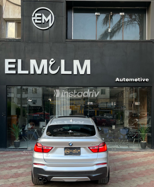 BMW X4 2017 Silver Automatic Used for Sale in Greater Cairo ( Cairo + Giza) - 7