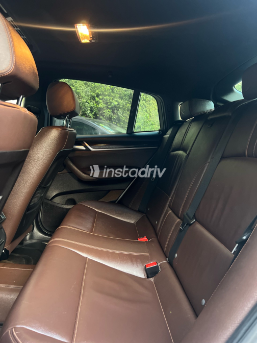 BMW X4 2017 Silver Automatic Used for Sale in Greater Cairo ( Cairo + Giza) - 8