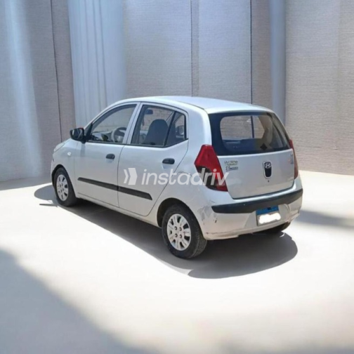 Hyundai I10 2008 Silver Automatic Used for Sale in Cairo - 3