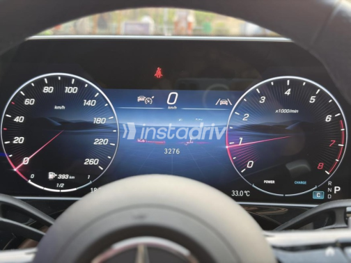 Mercedes E 200 2024 Black Automatic Used for Sale in Sheikh Zayed City - 4