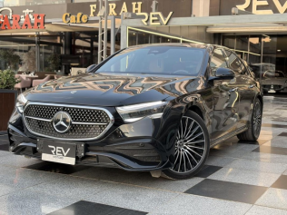 Mercedes E 200 2024 Black Automatic Used for Sale in Sheikh Zayed City