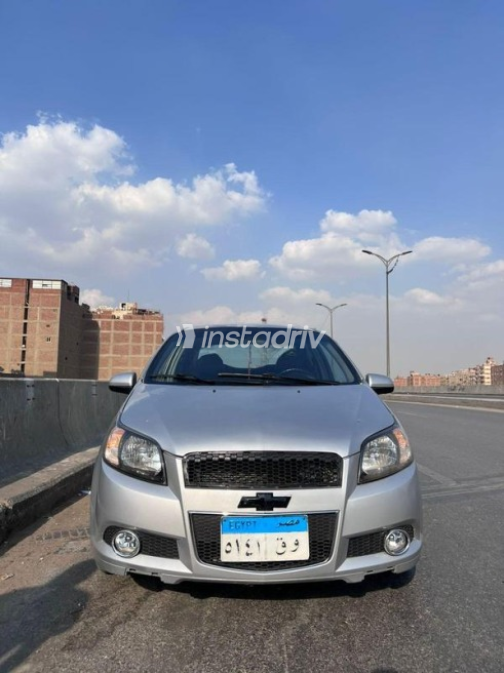 Chevrolet Aveo 2017 Silver Automatic Used for Sale in Giza - 9