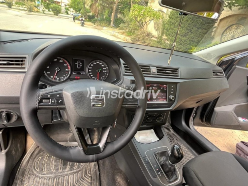 Seat Ibiza 2019 Gray Automatic Used for Sale in Greater Cairo ( Cairo + Giza) - 5