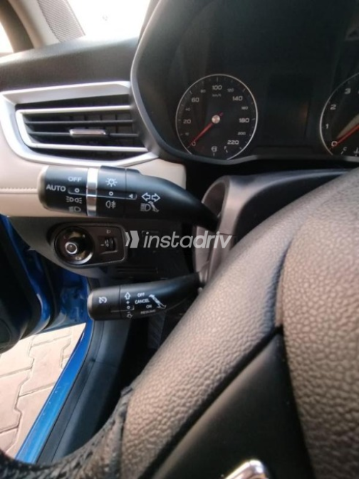 MG 5 2022 Dark Blue Automatic Used for Sale in Nasr city - 4