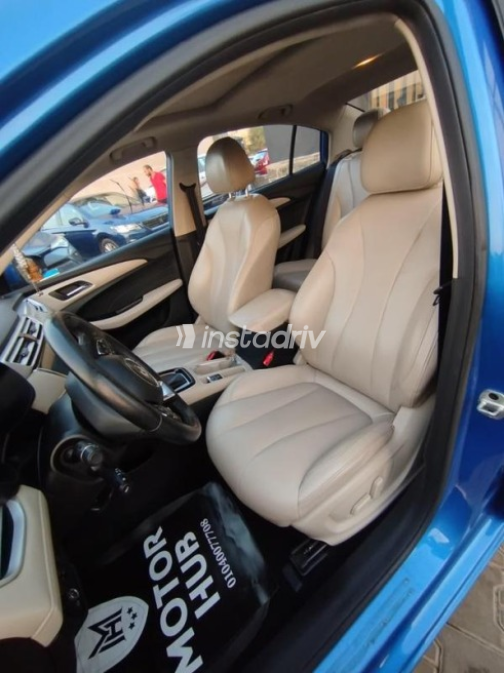 MG 5 2022 Dark Blue Automatic Used for Sale in Nasr city - 8